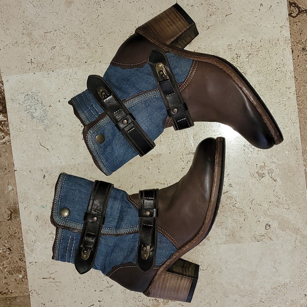 Taos "TOMBAT" brown distressed leather with jean material boots.  Size 10 / 10.5